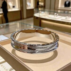 Authentic Bvlgari B.ZERO1 Diamond Bangle Bracelet